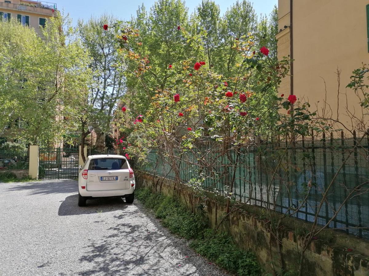 ジェノヴァ Il Giardino Di Elettra - Freeparkingアパートホテル エクステリア 写真